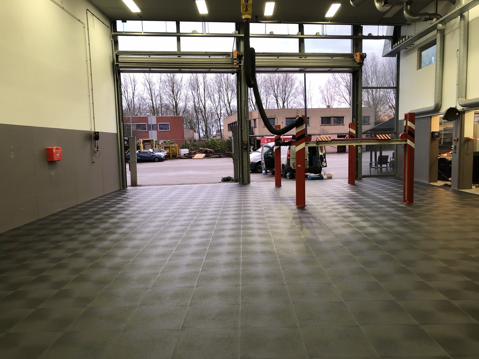 Voorbeeld van een PVC-werkvloer voor bedrijfsmatig gebruik